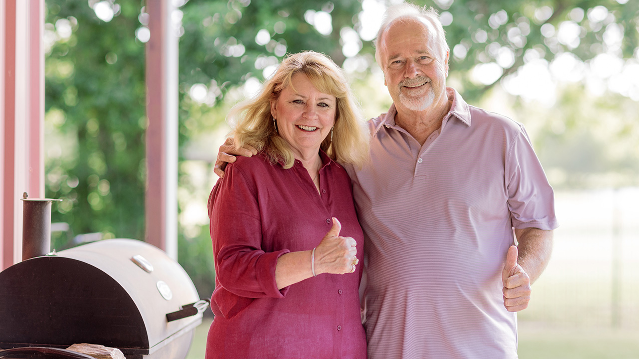 Photo of Pam and Larry Little